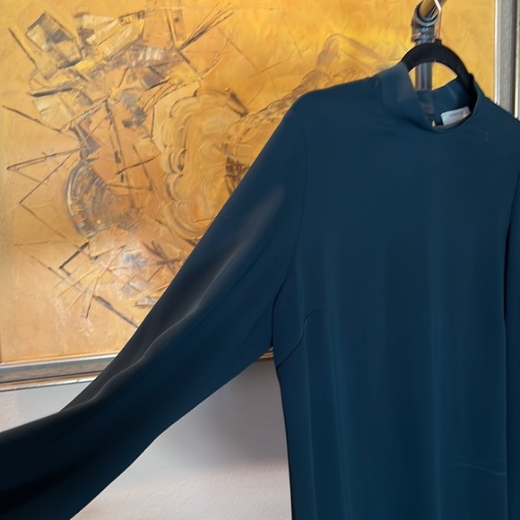 Aritzia Dark Green Blouse - Picture 2 of 7